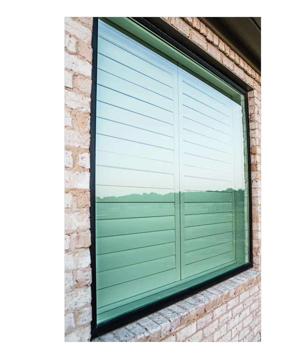 Vistamark Endura 100 picture window product photo